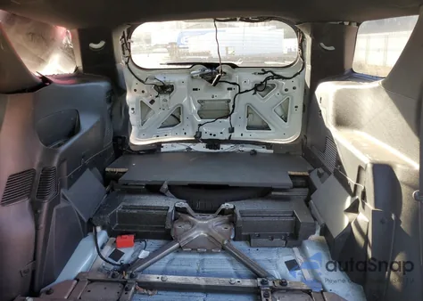 2020 Ford Explorer Police Interceptor z USA, uszkodzony, nr VIN 1FM5K8AB0LGD07948